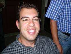 Gonçalo Boffil - Barreiro “Que o primeiro jornal on-line continue a ser uma referência”