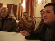 Diz que é uma espécie… de BLOGUE DE NOTAS do Barreiro Por António Sousa Pereira Mais do que “saber ter” o importante é “saber ser”