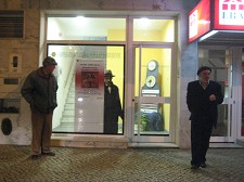 Diz que é uma espécie de BLOGUE DE NOTAS do Barreiro «Fernando Pessoa no Barreiro» Tudo feito com muito voluntariado e uma grande paixão