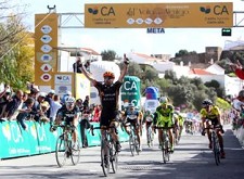 Volta Alentejo Crédito Agrícola Costa Azul Kenneth Hanson venceu ao sprint na chegada a Mértola