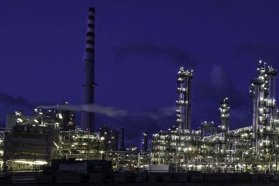 Em Sines - Comisiones Obreras e Comissão Trabalhadores da Petrogal Dia de Defesa da Refinaria» . 20 de Março