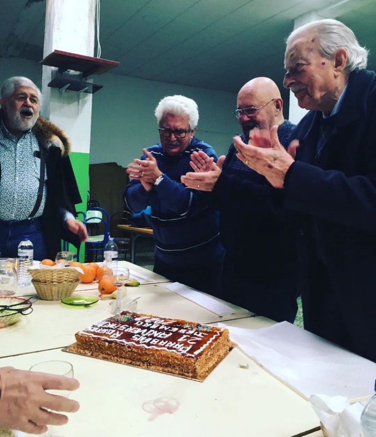 Por dentro dos Dias – Barreiro Obrigado, Tertúlia de «Os Leças»! . A liberdade “está a passar por ali”.