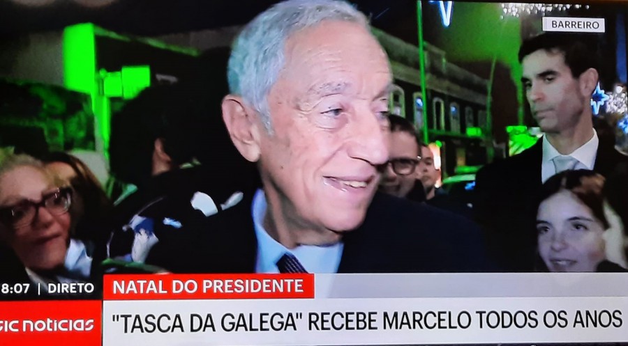 «Ginjinha de Natal» no Barreiro Marcelo Rebelo de Sousa marca presença
