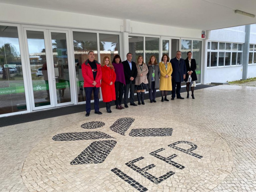 No âmbito do Roteiro de Proximidade Deputados Socialistas visitam as instalações do IEFP em Vila Nova de Santo André