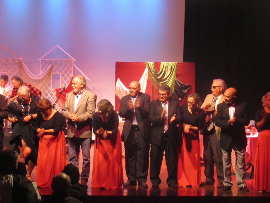 Hoje na SFAL - Sociedade Filarmónica Agrícola Lavradiense «Artefado» pelo Grupo UTIB Teatro do Barreiro