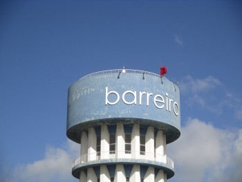 A(nota)mento– Barreiro «Bandeiras Vermelhas» - um belo exemplo de Liberdade e Democracia Mas não havia necessidade...