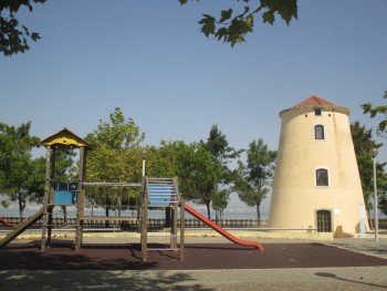 Por dentro dos dias Afinal parece que há vida no Barreiro