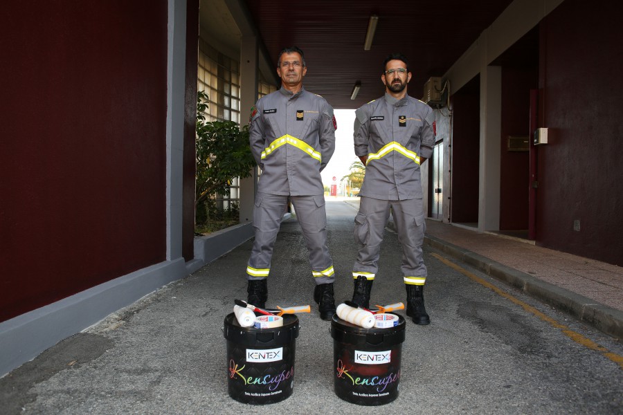 Setúbal - Com ideias inovadoras na escolha das cores «Aproveitando as pausas sem ocorrências de socorro, mudar as cores do quartel»