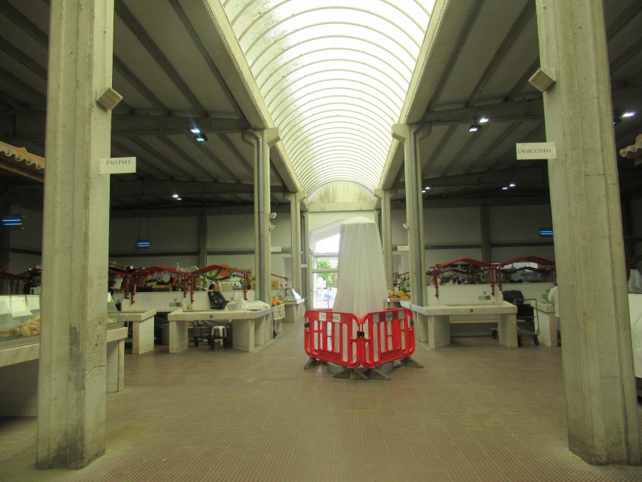Por dentro dos Dias – Barreiro Estátua do «Salineiro» no Mercado Municipal do Lavradio – uma oportunidade para pensar futuro