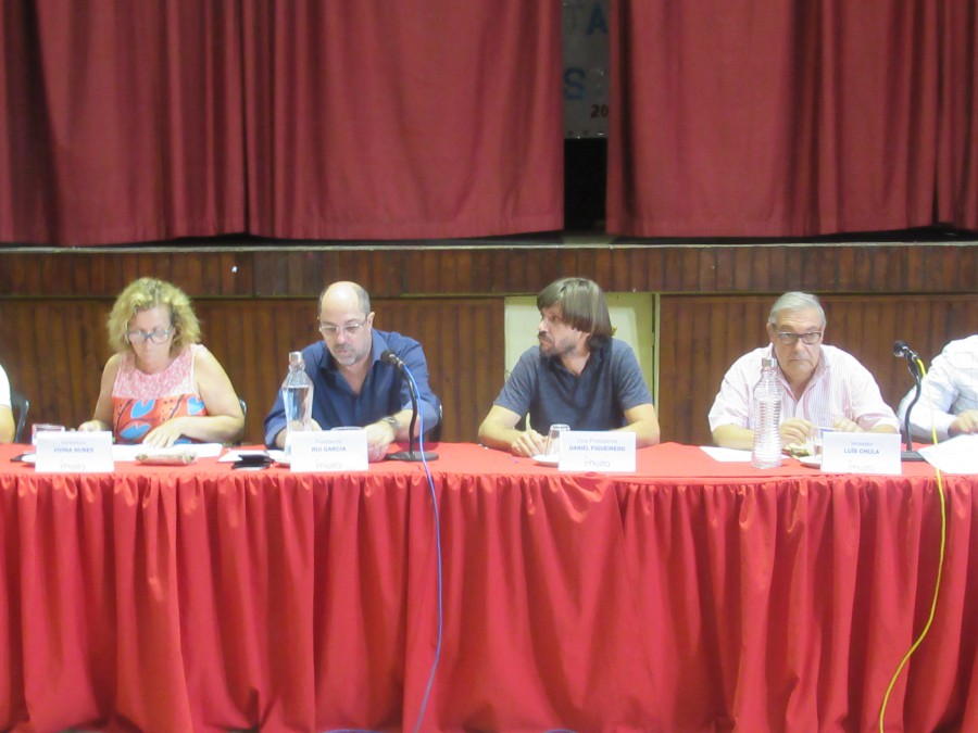MOITA- ESTUDO DE IMPACTE AMBIENTAL DO NOVO AEROPORTO DO MONTIJO CDU, BE e PSD rejeitam e consideram mal fundamentado . PS apoia