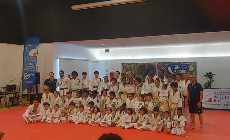 Academia de Judo do Barreiro Gala em ambiente familiar celebra 11º aniversário
