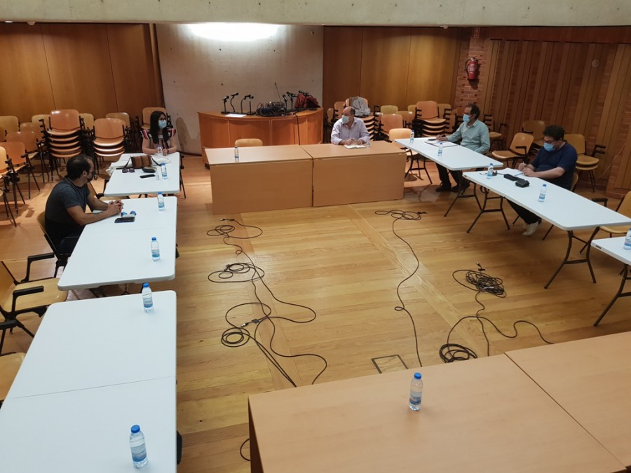 Moita - Máscaras de proteção para distribuir junto da população Câmara da Moita e juntas de freguesia vão oferecer