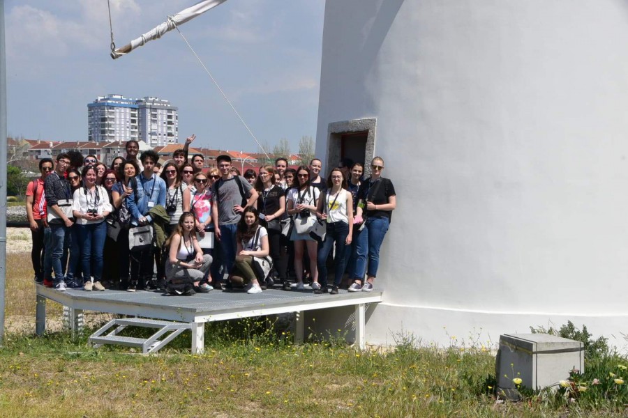 Alunos e professores de escolas de Itália, Polónia e Roménia no Barreiro Projeto Erasmus divulgação de boas práticas realizadas em torno do Ambiente