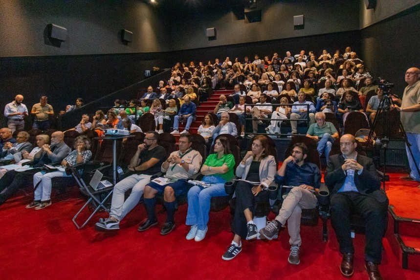 BARREIRO - ROSTOS DO ANO 2024 Reconhecer entidades e personalidades que dignificam o concelho . ROSTO DO ANO Natércia Couto