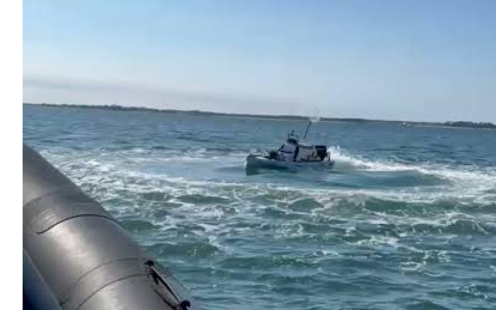 Polícia Marítima de Setúbal Auxilia embarcação desgovernada no rio Sado