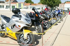 Na Moita Tributo e Peste&Sida na X Concentração Motard