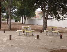 Corroios – Seixal Junta de Freguesia realizou intervenção no Jardim da Fábrica da Pólvora em Vale de Milhaços