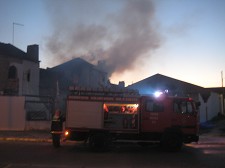 Barreiro - Incêndio no Bairro das Palmeiras Edificio estava abandonado