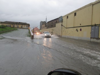 Barreiro – Chuva intensa impede circulação Encerramento de trânsito no acesso ao Largos das obras