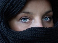 BEDUÍNOS E TUAREGUES Florbela Viegas*