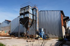 A MORTE ANUNCIADA DA ÚLTIMA FÁBRICA DE CORTIÇA DO BARREIRO Por José Encarnação