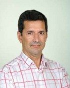 Reafirmar a identidade da Democracia Por Vitor Cabral Moita