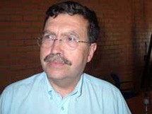 É PRECISO DIZER BASTA! Por Joaquim Raminhos Moita