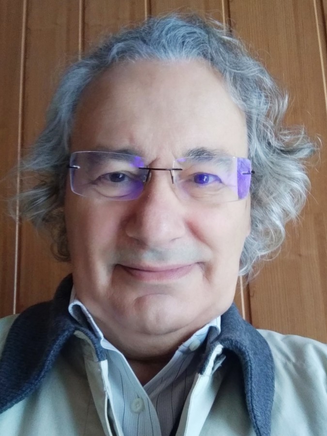 GRAXA, FREGUÊS? Por Emanuel Góis Barreiro
