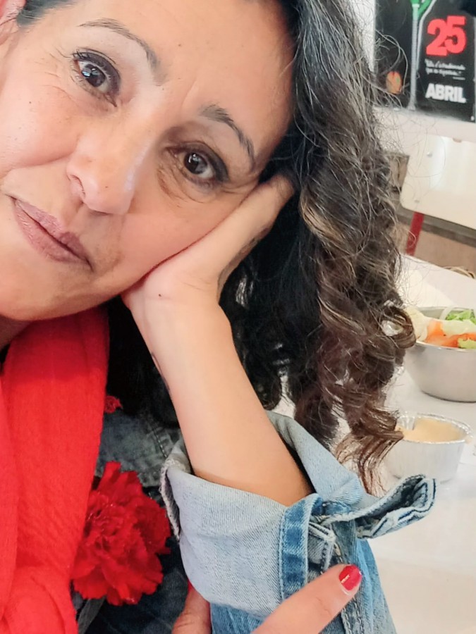 QUEM TE QUEBROU O ENCANTO NUNCA TE AMOU Por Vera Rocha Moita