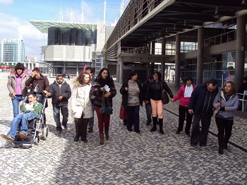 Barreiro - Numa manhã de contacto com a vida marinha Jovens da Associação NÓS visitam Oceanário de Lisboa