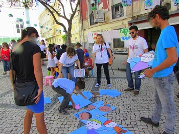 Barreiro - VI Celebrações do Dia da Família Associação NÓS promoveu Partilha e Afeto entre famílias