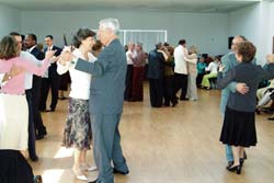 75º Aniversário dos Bombeiros Voluntários do Barreiro Com o apoio da UTIB “Dança do Ventre” inspira Baile