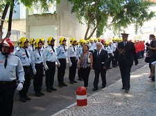 Bombeiros Voluntários de Almada assinalaram 97.º aniversário Esta Associação está em movimento 24 horas por dia, 365 dias por ano