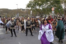 Carnaval de Setúbal Foliões de sete colectividades percorreram a Avenida Luísa Todi