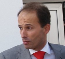 Pedro Mota Soares no Barreiro Assina Contrato de financiamento da Creche da SDUB «Os Franceses»