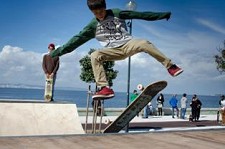 Primeiro evento da Gasoline - Associação Cultural e Desportiva Inaugura rampa de skate na Avenida Praia no Barreiro