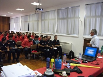 Bombeiros do Sul e Sueste -Barreiro Ação de formação sobre PREVENÇÃO E TÉCNICAS DE LUTA CONTRA FOGOS DE GÁS