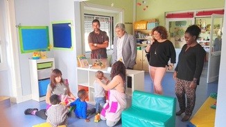 Barreiro - Em visita à Associação NÓS Ricardo Pereira destaca papel dos «heróis anónimos» nas IPSS