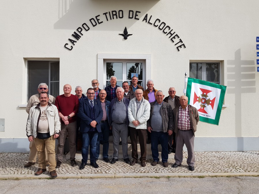 Palmela - Núcleo de Pinhal Novo da Liga dos Combatentes Realizou visita de carácter social ao Campo de Tiro em Alcochete.