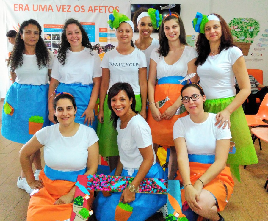 Moita - No Centro dos Reformados e Idosos da Baixa da Banheira Festa de final de ano da sua Creche «os Netinhos»