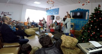 Moita - Festa de Natal do Centro dos Reformados e Idosos da Baixa da Banheira Um tarde recheada de partilha intergeracional que a instituição muito valoriza