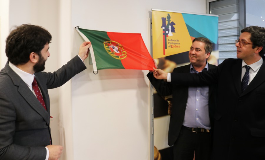 Ministro da Educação na nova sede da Federação de Xadrez Inauguração em dia do 92º aniversário