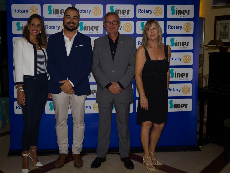 Rotary Clube de Sines homenageou o Profissional do ano 2017 Reconheceu o mérito profissional de João Miguel Telo Raposo