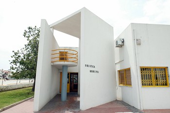 Na Biblioteca do Vale da Amoreira - Moita Cultura cabo-verdiana em destaque na apresentação da Fundação João Lopes Filho