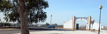 Moita - Na Biblioteca Municipal de Alhos Vedros «Corticeira em Alhos Vedros» é tema principal de mostra fotográfica