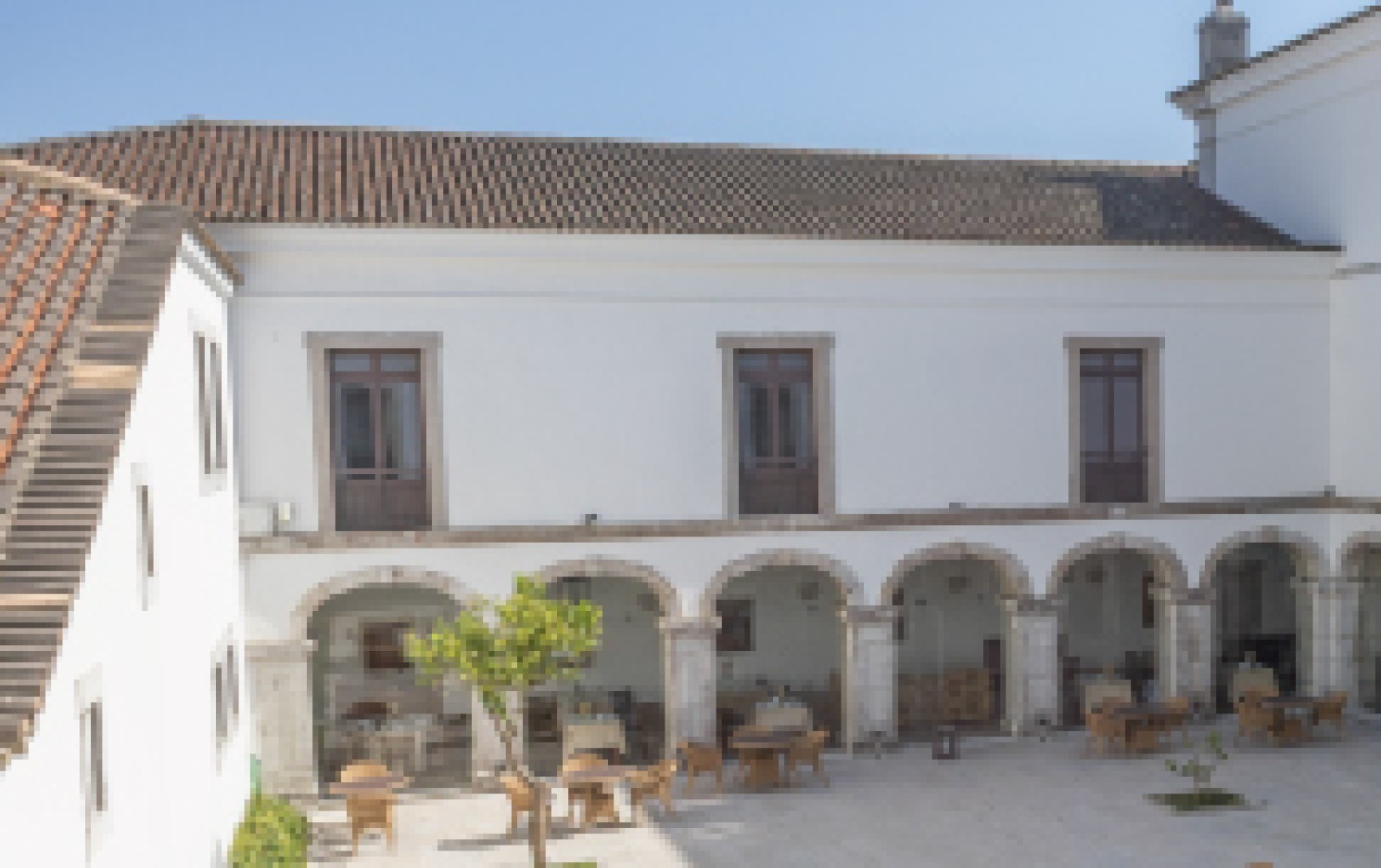 Ordem de Santiago no Castelo de Palmela Visita guiada desvenda segredos do Convento dos Freires