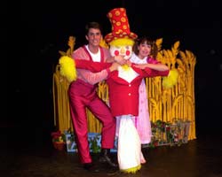 No Barreiro Teatro “ArteViva” estreia “O Rapto dos Malmequeres”