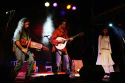 Espectáculo Musical na Moita Dazkarieh ao vivo no Fórum Cultural José Manuel Figueiredo