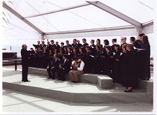 Música tradicional açoriana chega à Moita Grupo Coral das Lajes do Pico na Biblioteca Municipal Bento de Jesus Caraça