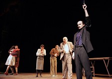Teatro "Margen" no Teatro Municipal de Almada "A viagem a parte nenhuma" de Fernando Fernán Gómez